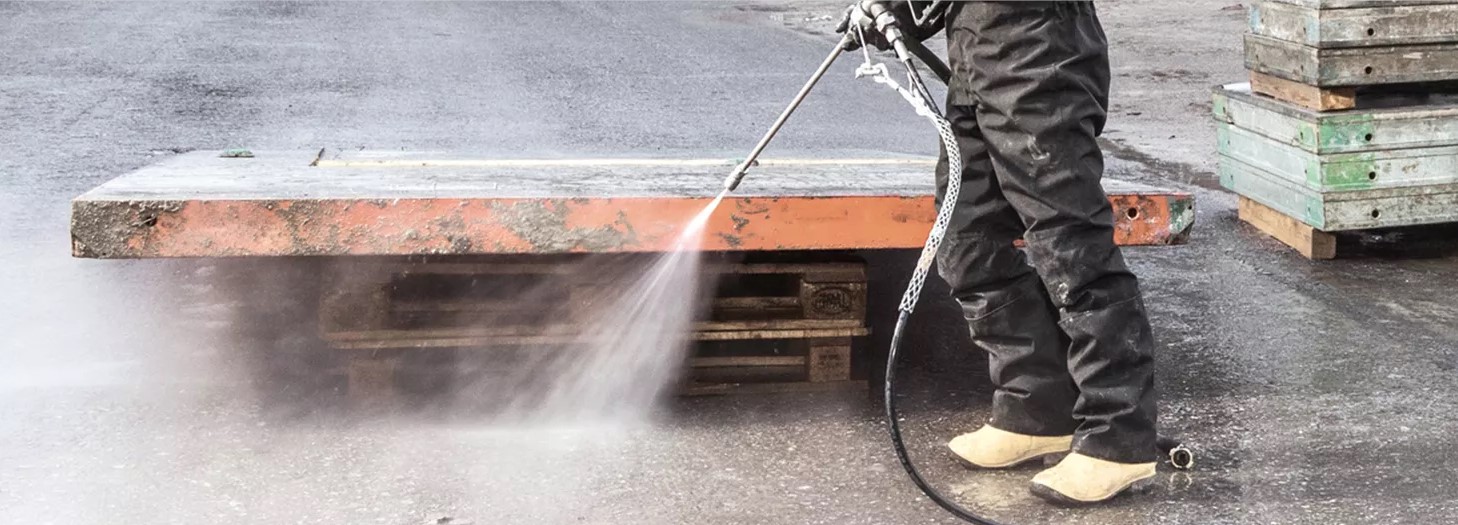 scaffolding cement cleaning