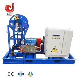 Electric sewer jetter