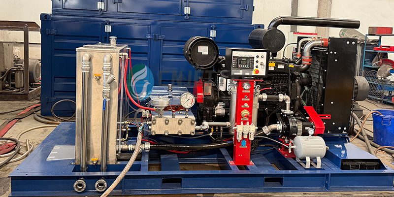 high pressure waterblast equipment