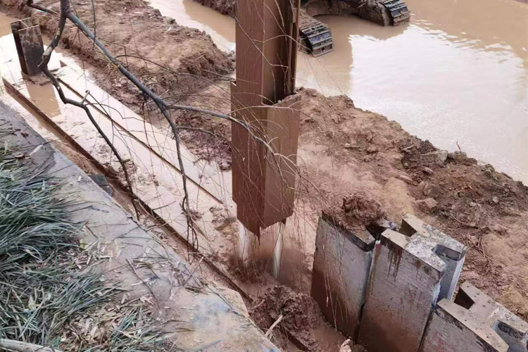 High-Pressure Water Jet Piling